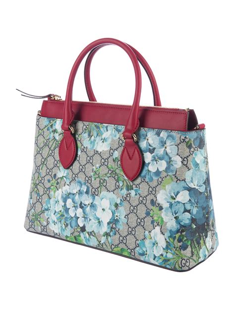 blooms tote gucci|Gucci Blooms GG Supreme Canvas Tote on SALE .